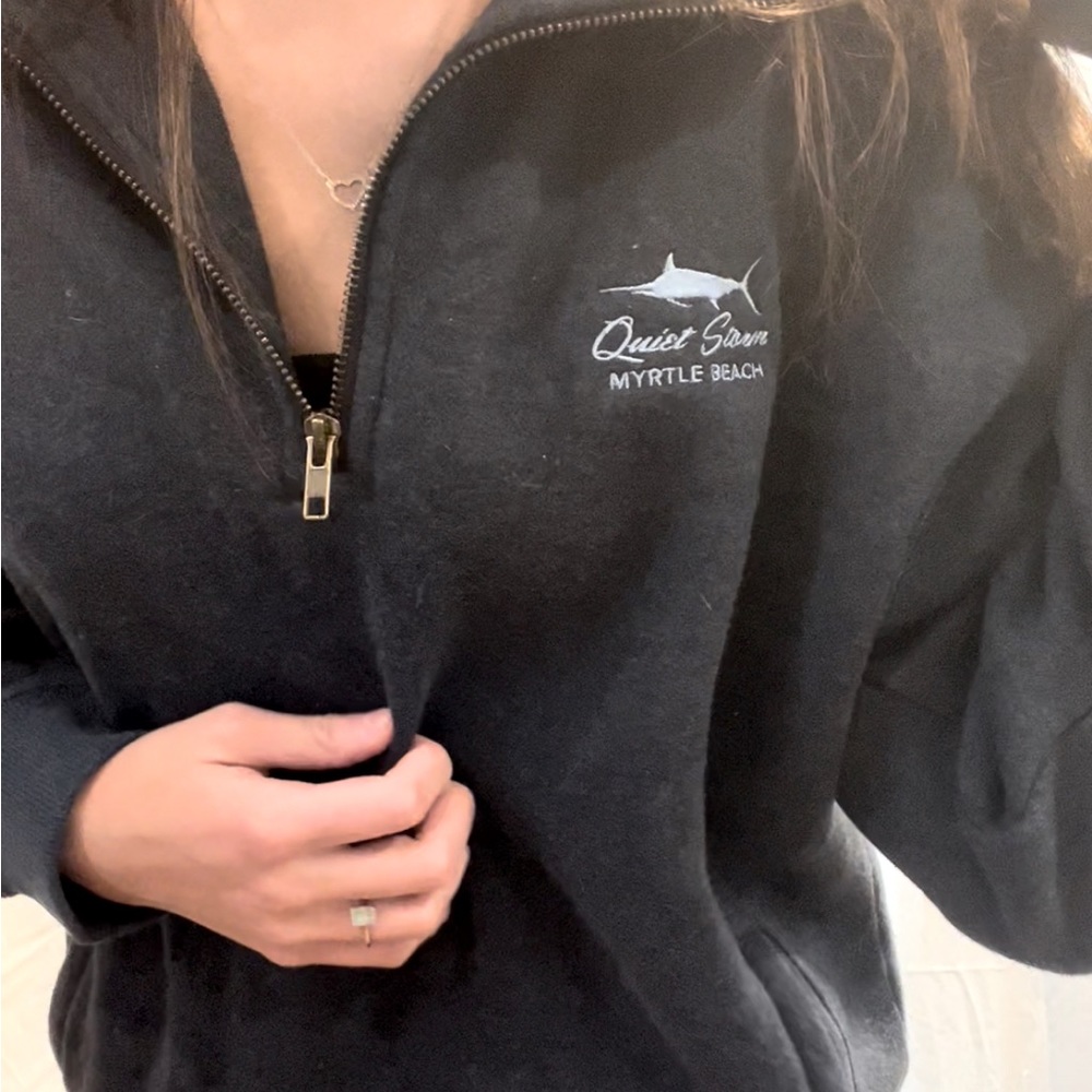 NEW with out tags… blue grey quiet storm murtle beach quarter zip